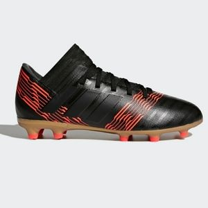 Soccer cleats